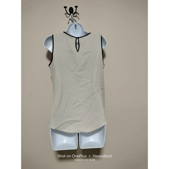 LOFT Size XSmall Bone Black Trim Sleeveless Lined Blouse Top - Picture 5 of 8